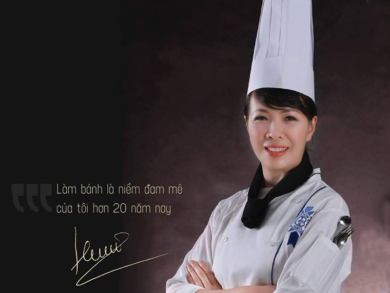 MadameHuong làm bánh để tri ân cuộc đời